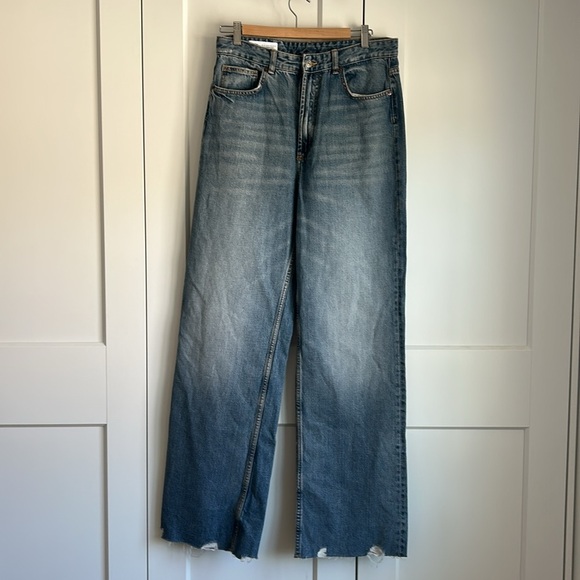 Zara Distressed Wide Leg Long Jeans | 10 - Picture 1 of 6